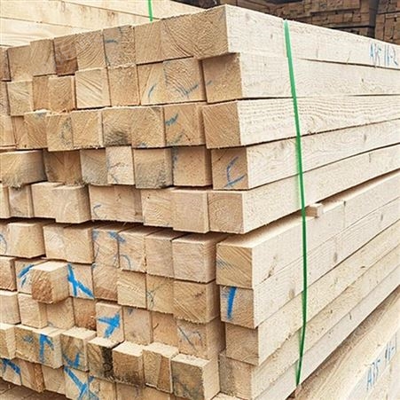 建筑方木板 呈果建筑方木厂家批发3米白松方木