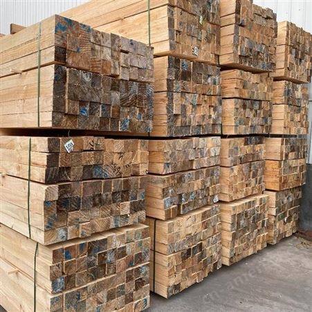 建筑用方木 3x8辐射松建筑方木加工厂现货供应