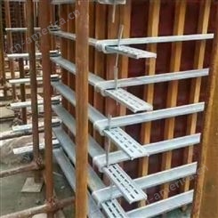 方柱夹具 镀锌方柱扣 按需生产 工地加固件方柱扣 质量可靠